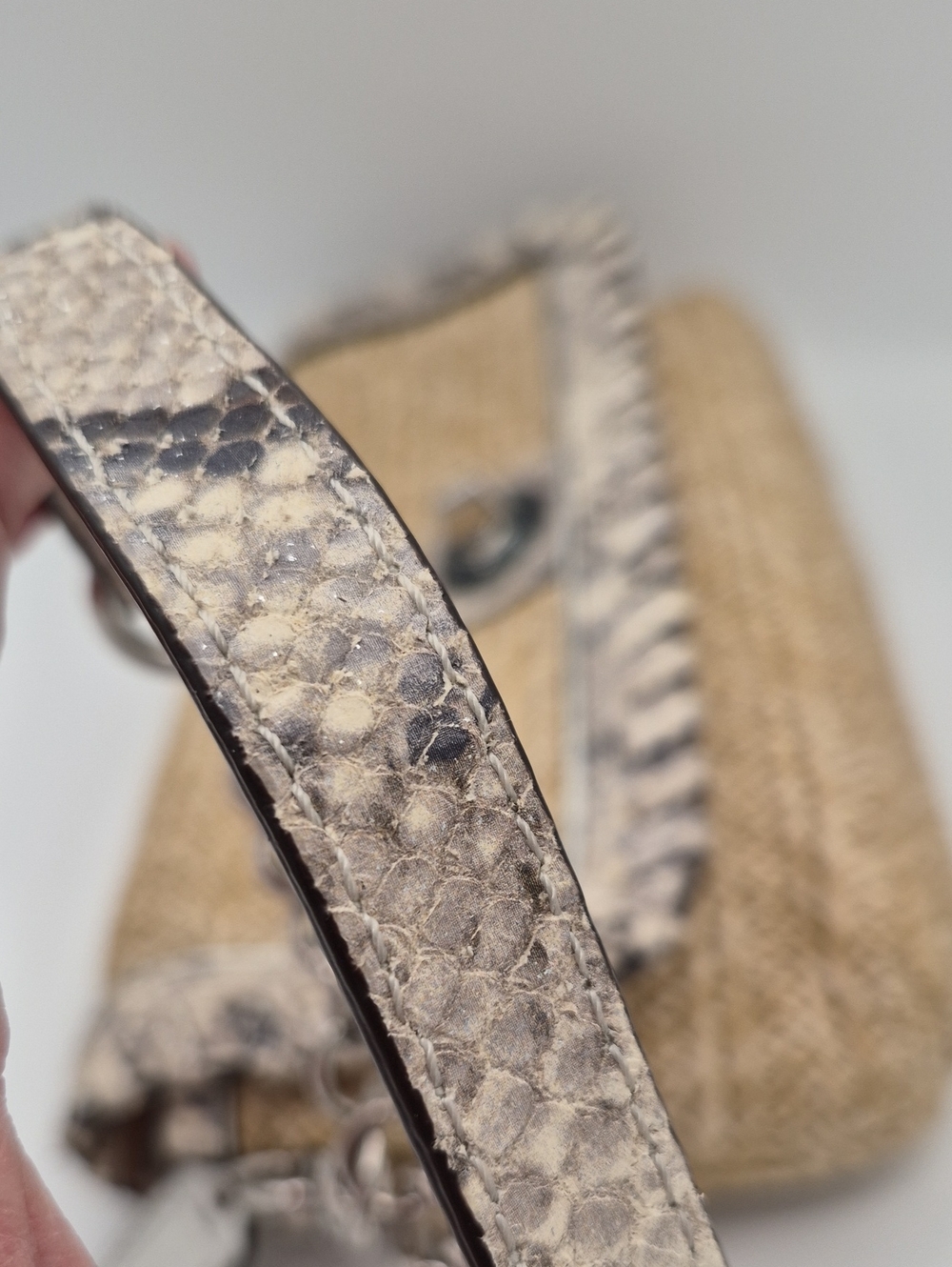 Coach Hampton Straw Clutch Wristlet Python Leather Trim Turnlock 47440 - Picture 3 of 12